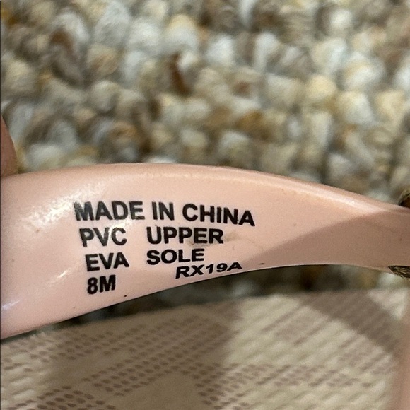 Michael Kors Blush Pink Signature Logo Flip Flop Sandals Size 8 - Picture 9 of 11